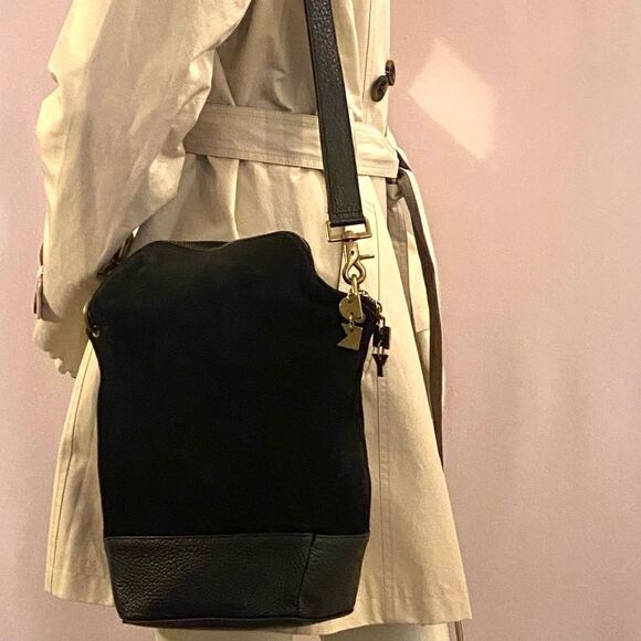 DKNY Slouch Bucket Bag   - Picture 4 of 8